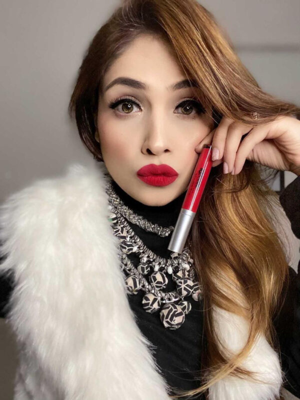 Recode Selfie Matte Liquid Lipstick 09