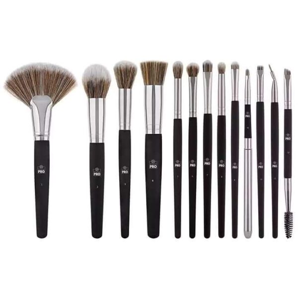 BH Cosmetics Studio Pro Makeup Brush